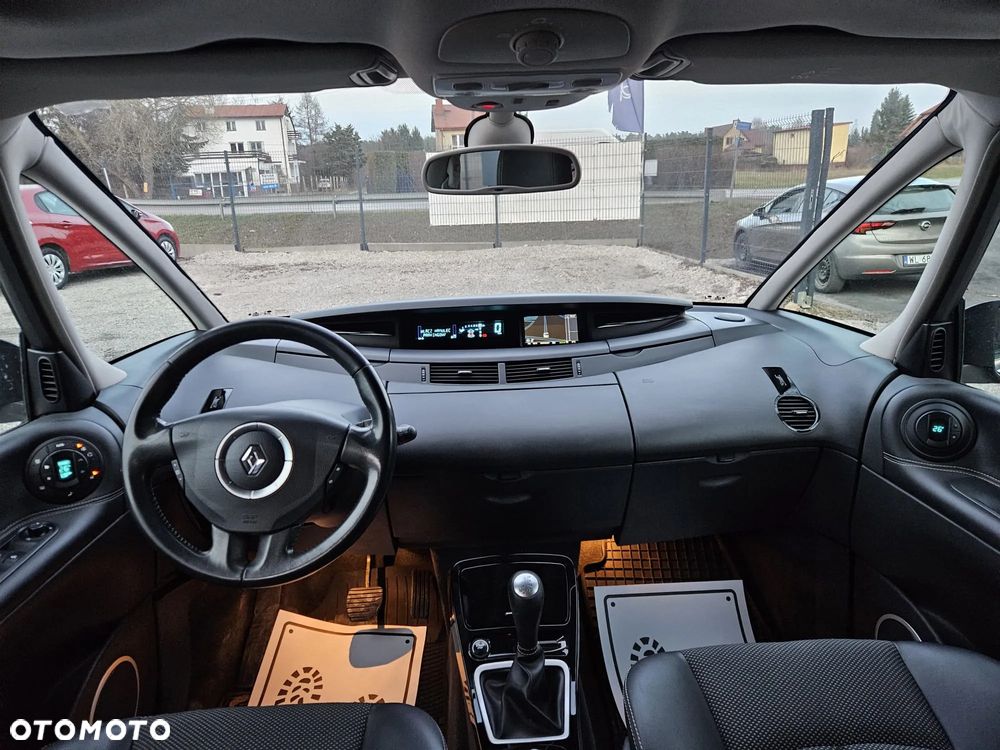 Renault Espace 2.0 dCi FAP Privilege - 17