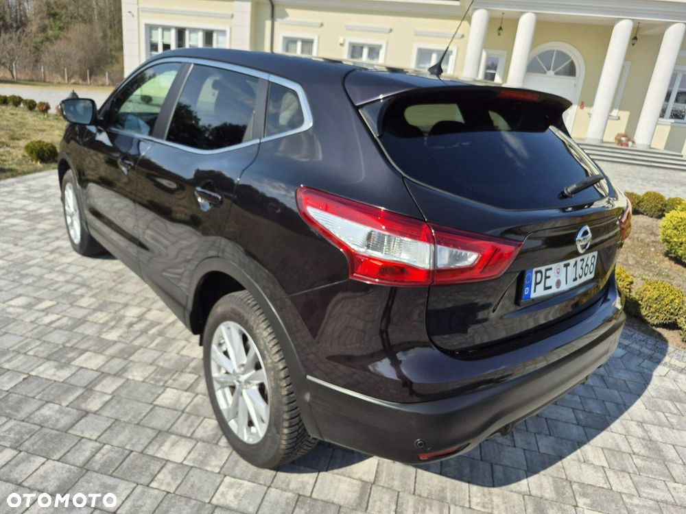 Nissan Qashqai - 4