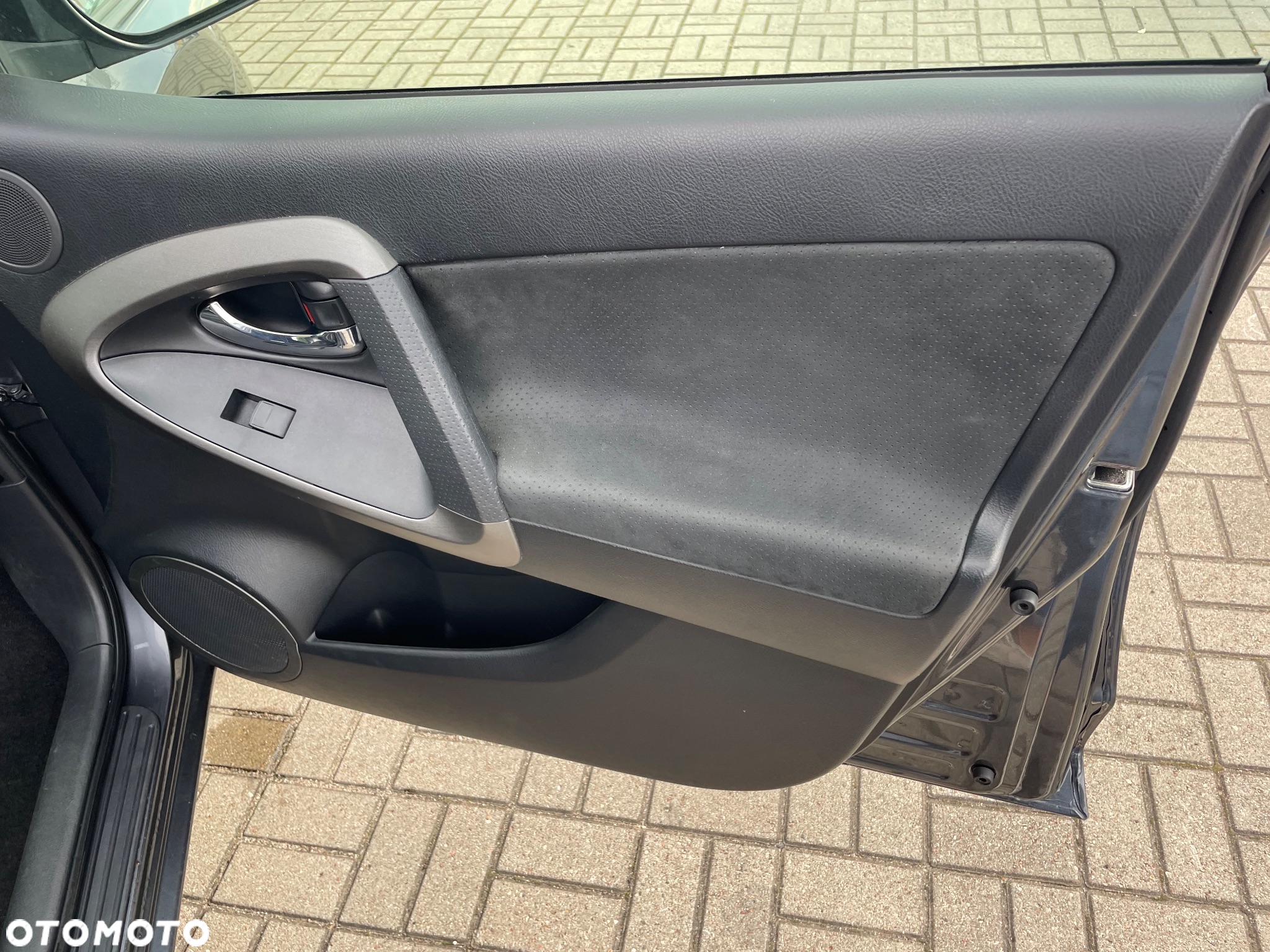 Toyota RAV4 2.0 4x4 Multidrive S Sol - 27