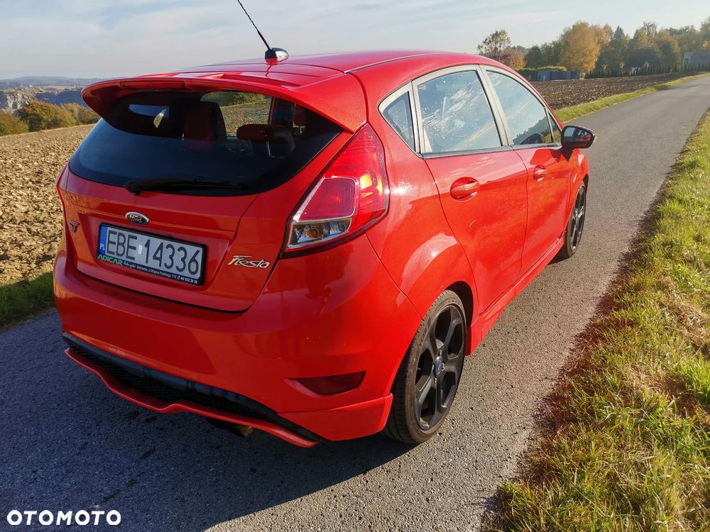 Ford Fiesta - 4