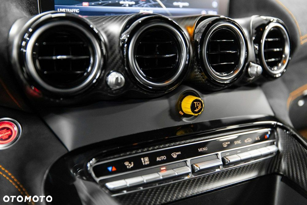 Mercedes-Benz AMG GT - 38