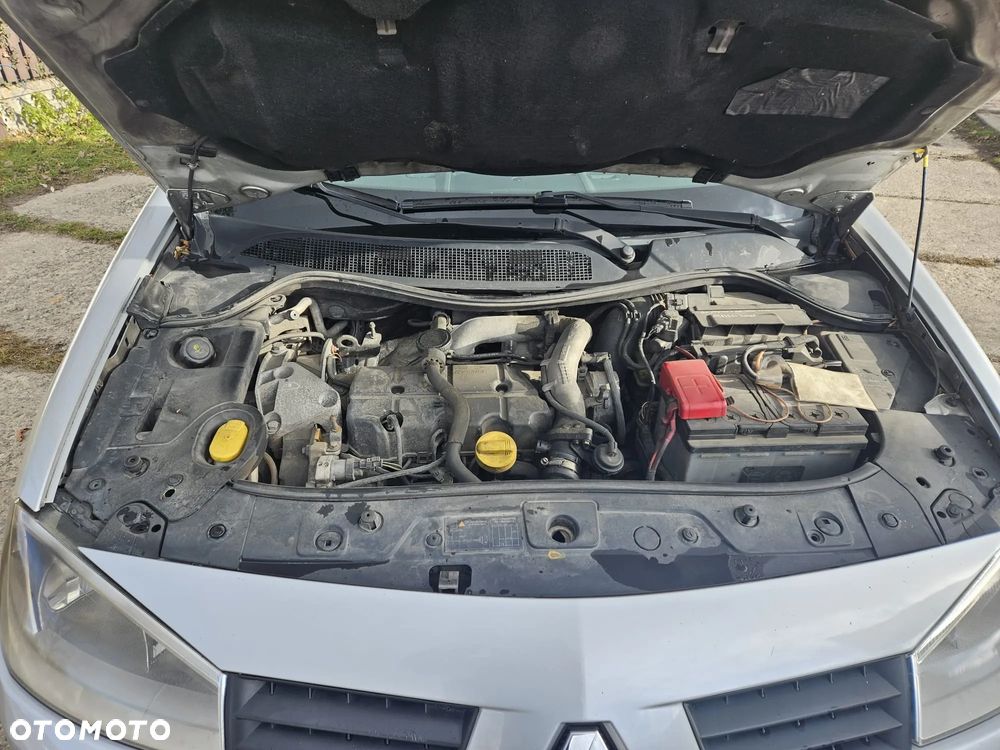 Renault Megane 1.9 dCi Luxe Privilege - 9