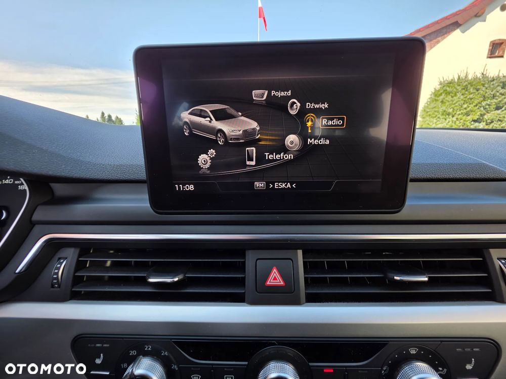 Audi A4 Limousine 1.4 TFSI Design S tronic - 16