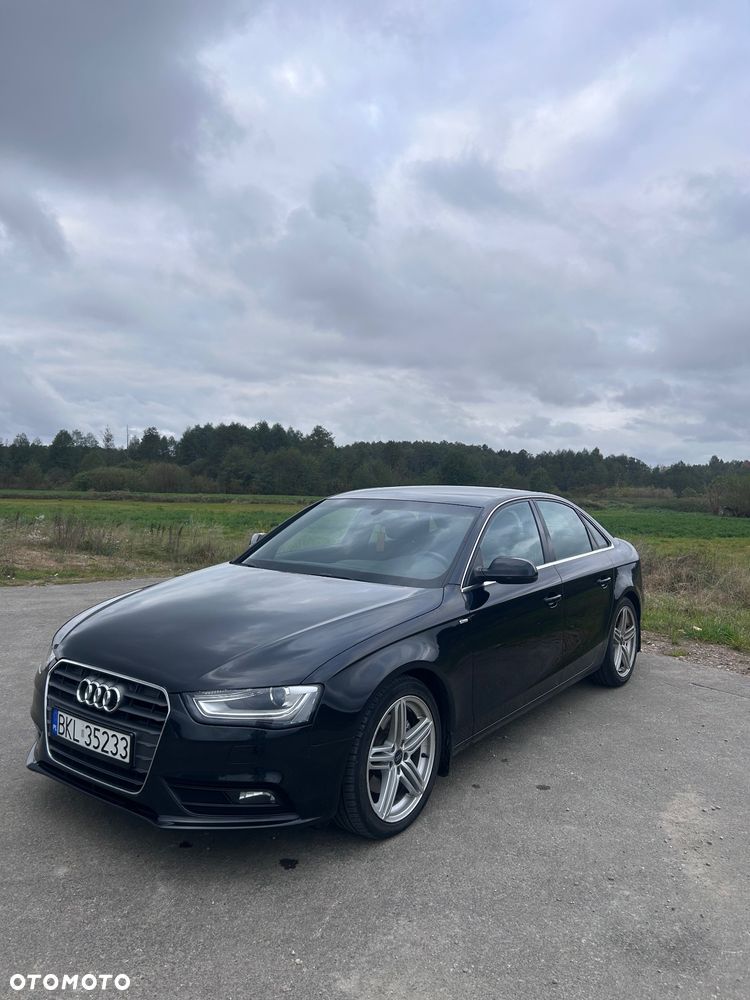 Audi A4 Limousine 2012 photo 3