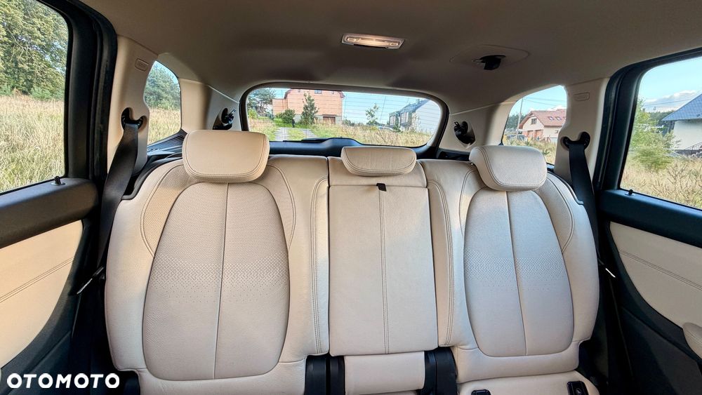 BMW Seria 2 218d Luxury Line - 14