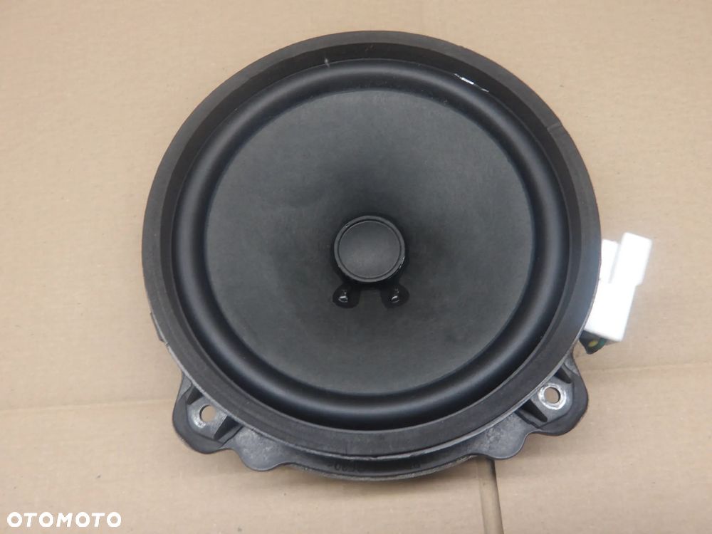 OPEL ANTARA 2.2D 06-10 GŁOŚNIK PRAWY LEWY TYŁ 25907870 25907871 - 9