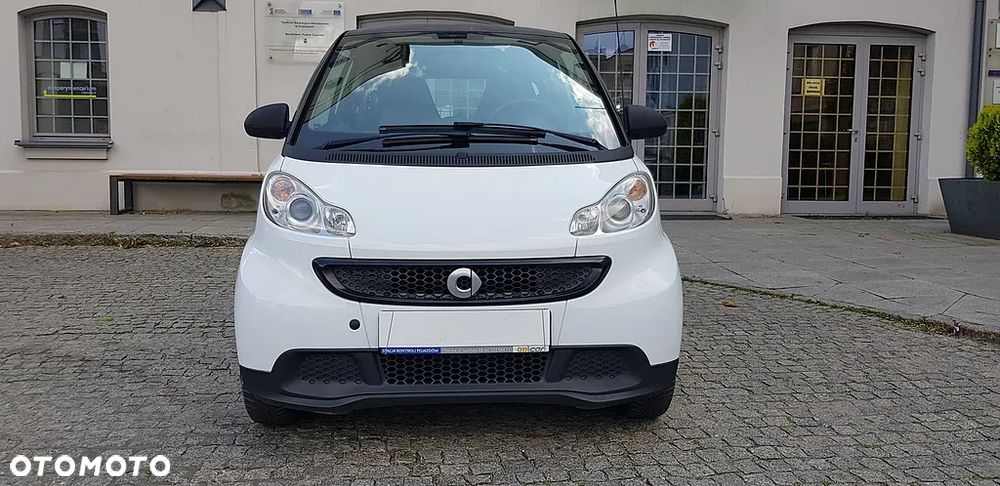 Smart Fortwo coupe softouch black&white limited micro hybrid drive - 2