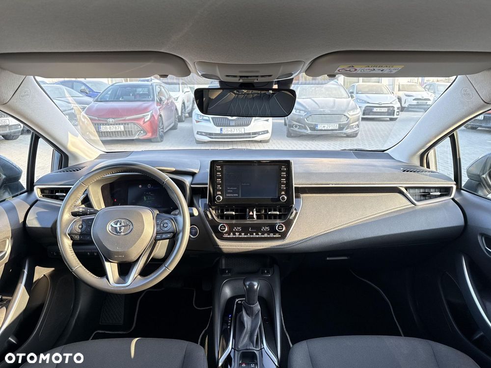 Toyota Corolla 1.8 Hybrid Comfort - 12