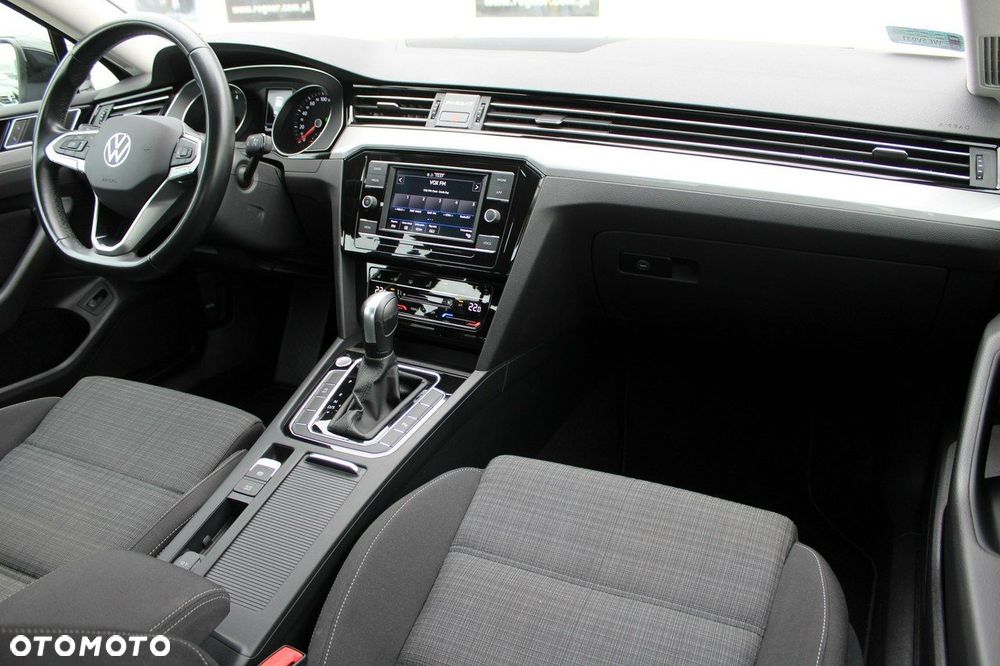 Volkswagen Passat 1.5 TSI EVO Business DSG - 10