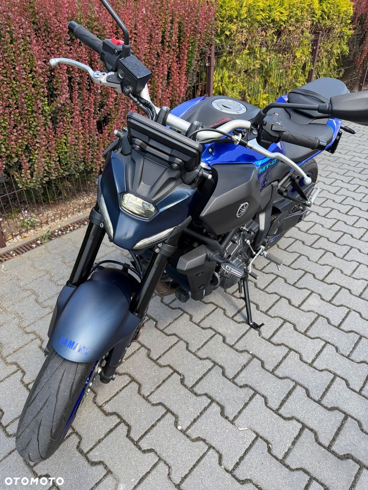 Yamaha MT - 2