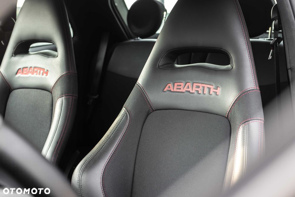 Abarth 695 - 6
