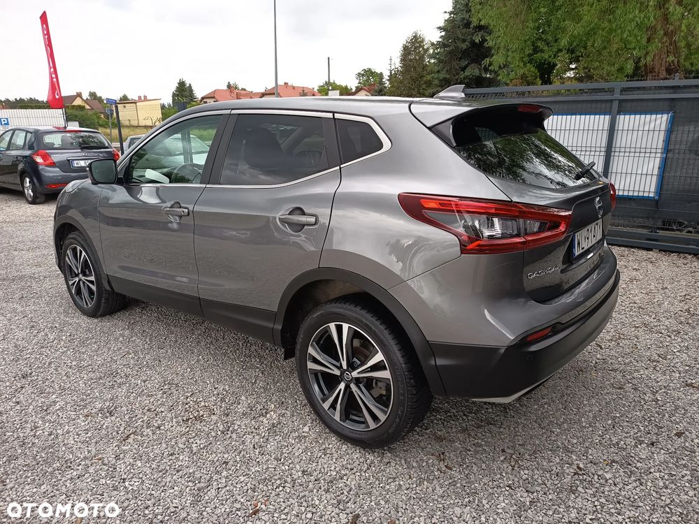 Nissan Qashqai 1.3 DIG-T DCT SHIRO - 7