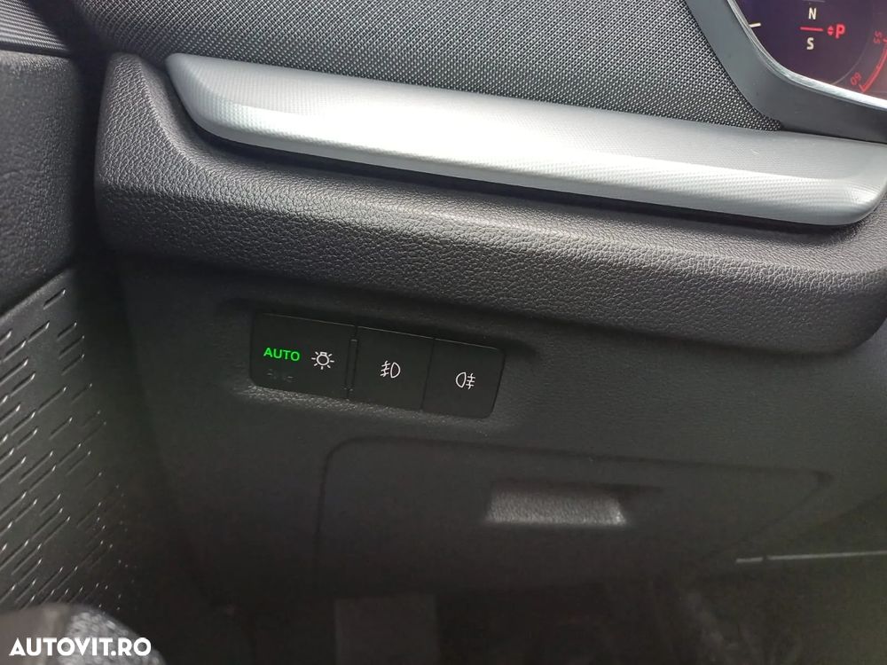 Skoda Octavia 2.0 TDI DSG Style - 13