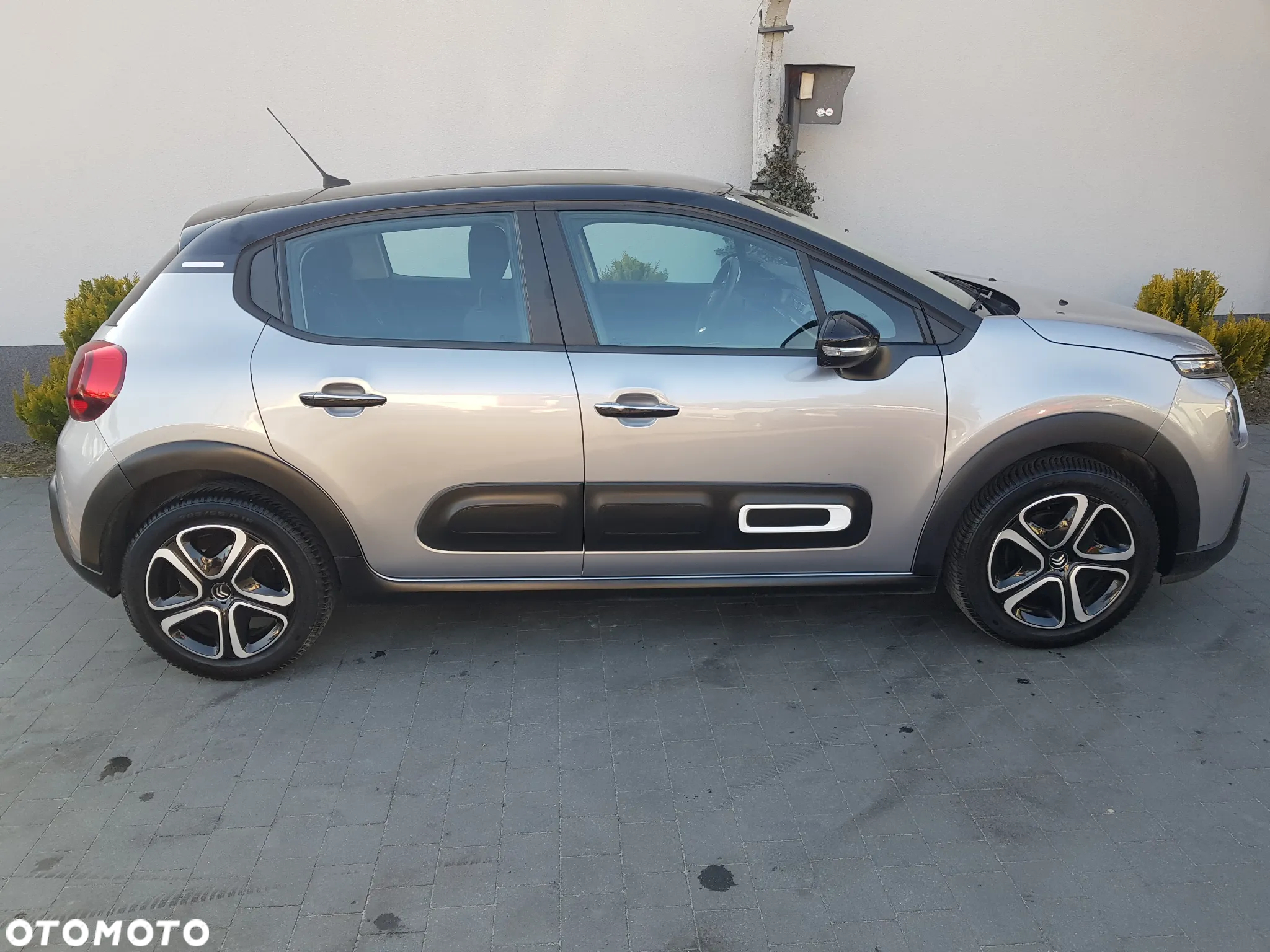 Citroën C3 1.2 PureTech Shine - 8