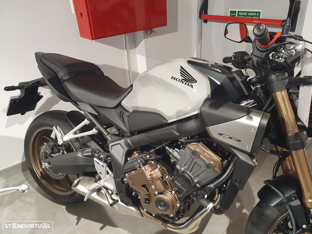 Honda CB 650 R E-CLUTCH 0 KMS POR MATRICULAR - 1