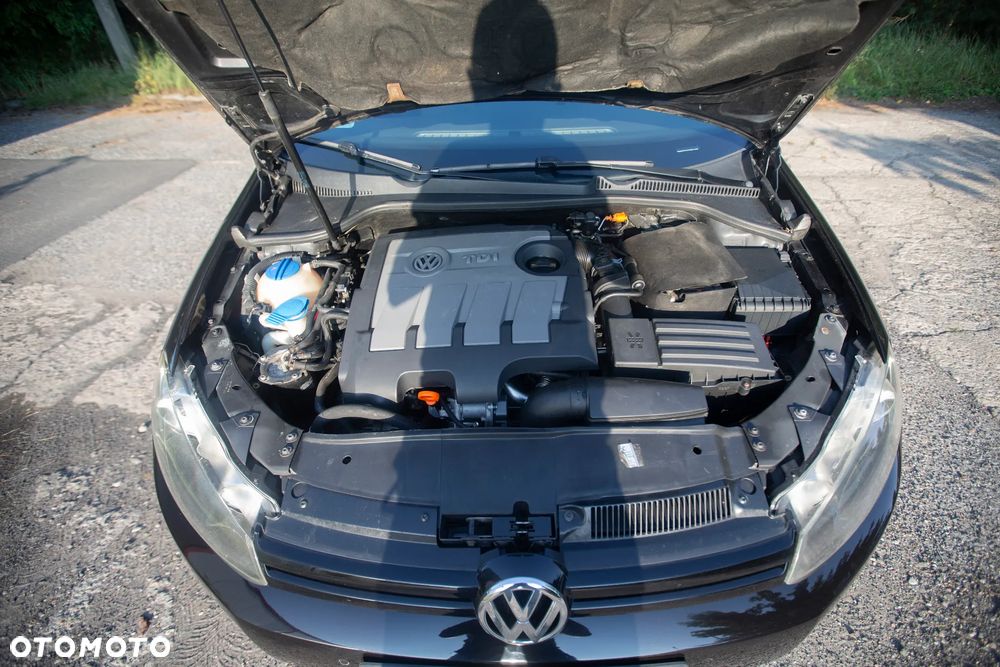 Volkswagen Golf VI 1.6 TDI Comfortline - 9