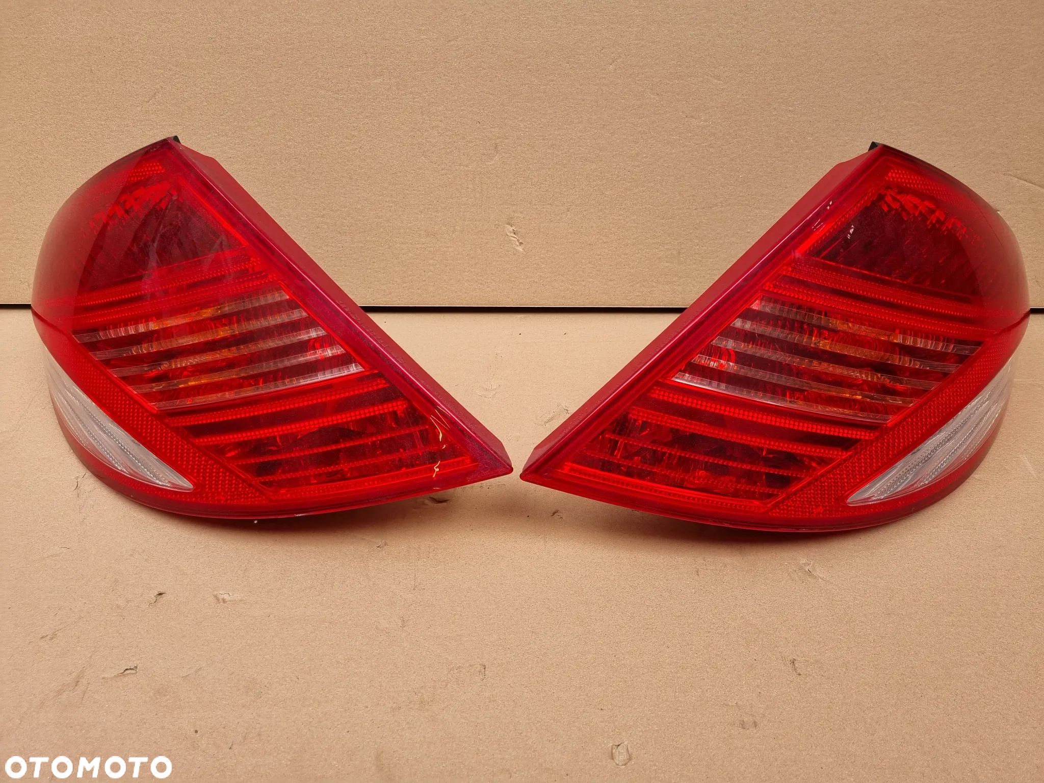 MERCEDES CL W216 KOMPLET LAMP TYLNYCH L+P - 1