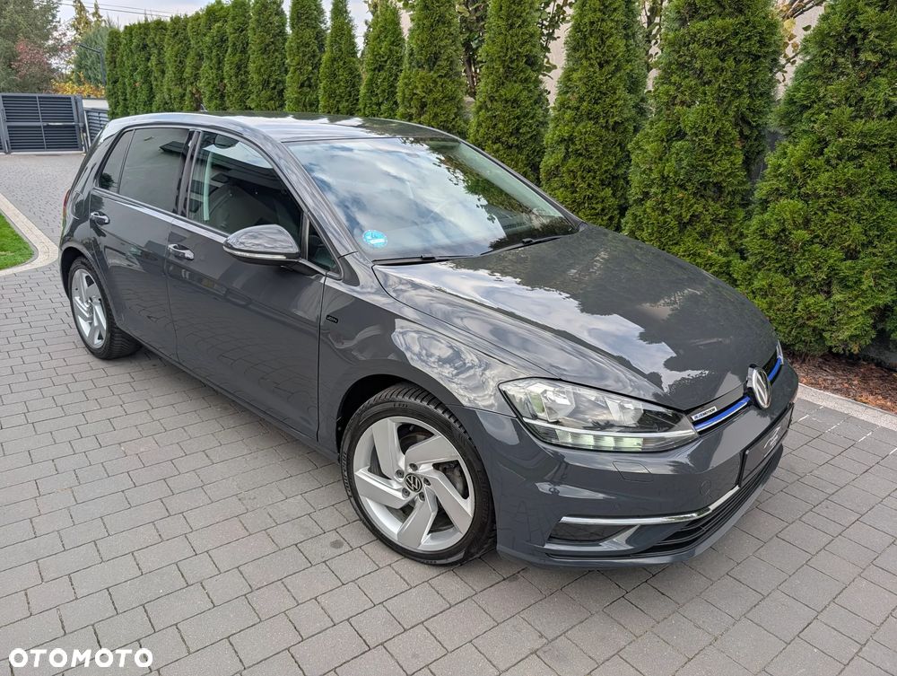 Volkswagen Golf - 17