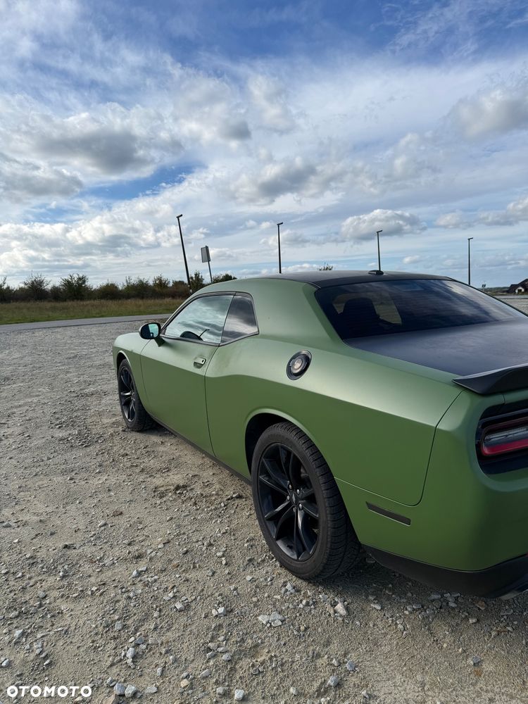Dodge Challenger 5.7 R/T - 5