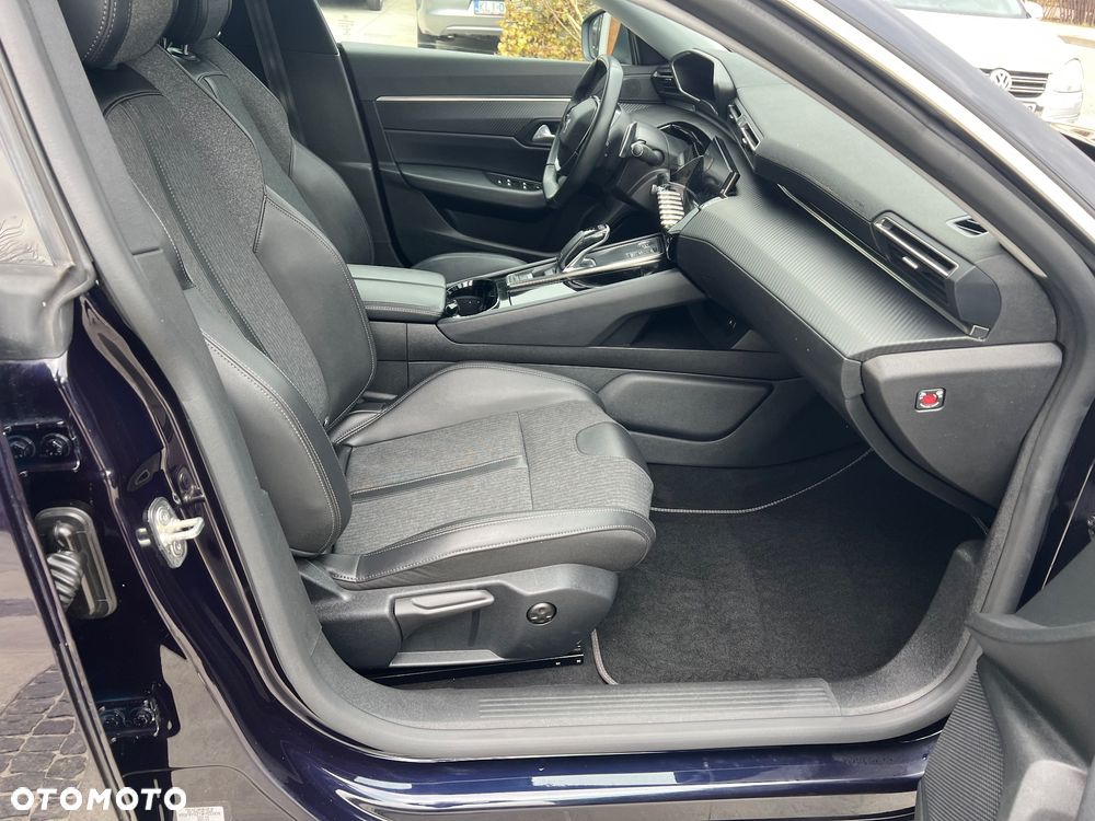 Peugeot 508 BlueHDi 130 EAT8 Allure Pack - 31