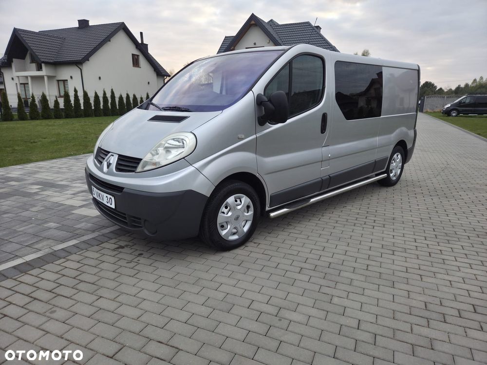Renault TRAFIC LONG KLIMA TEMPOMAT ORYGINAŁ DUBEL KABINA ZADBANY FULL OPCJA DOPOSAŻONY - 1