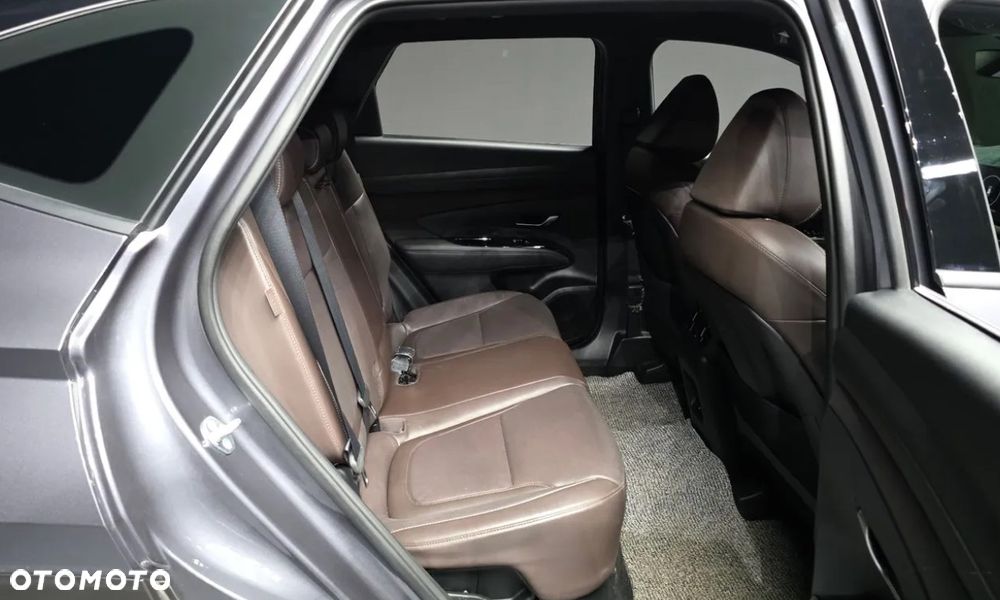 Hyundai Tucson 1.6 T-GDi HEV Platinum 4WD - 11