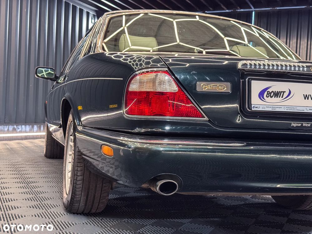 Jaguar Daimler 8 - 11
