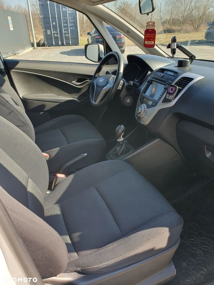 Hyundai ix20 - 9