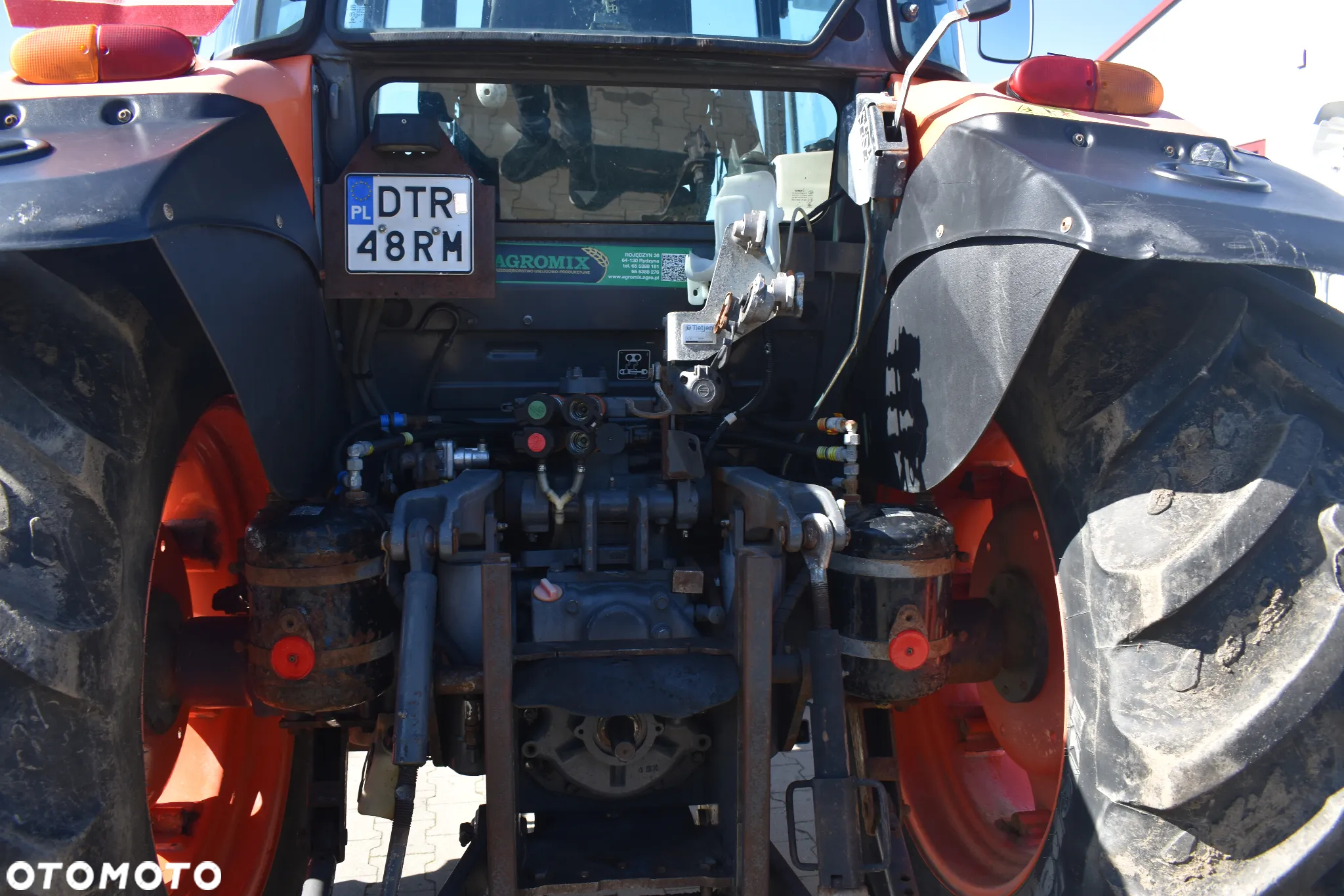 Kubota M9960 - 14