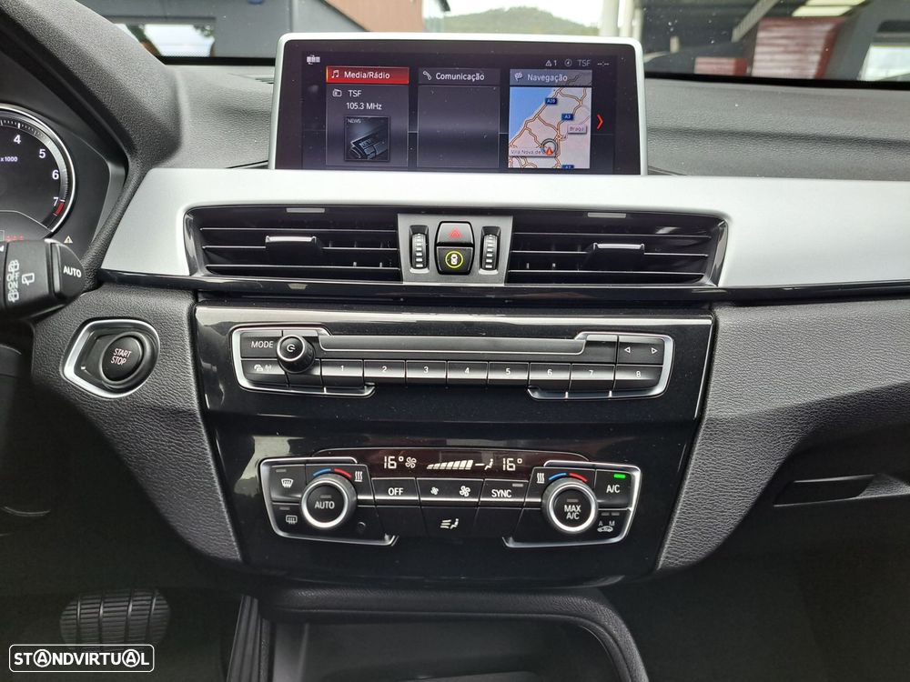 BMW X1 25 e xDrive Corporate Edition - 9