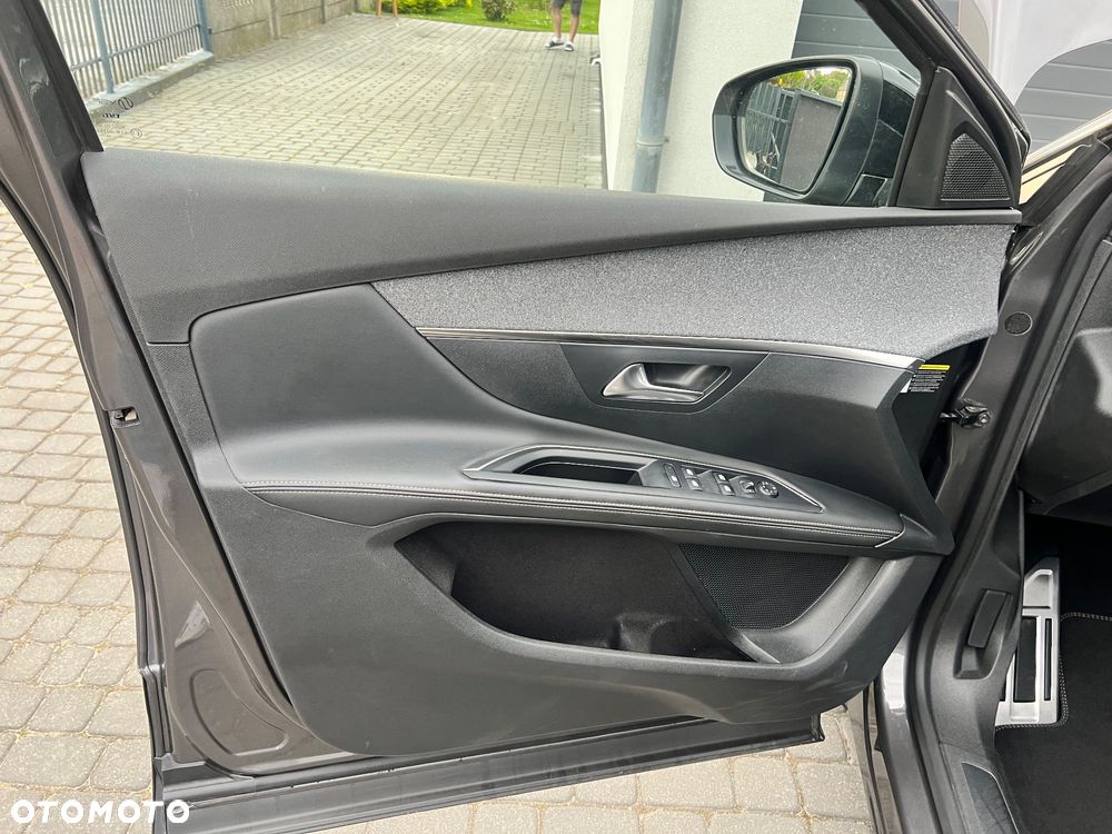 Peugeot 5008 BlueHDi 130 EAT8 GT - 21