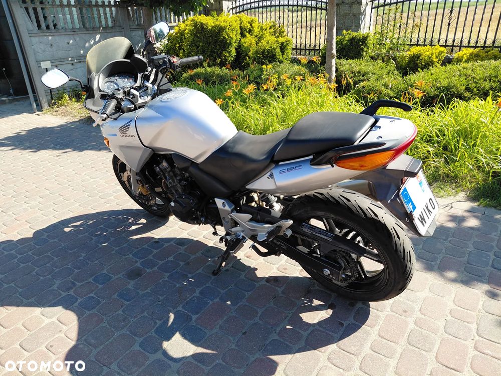 Honda CBF - 3
