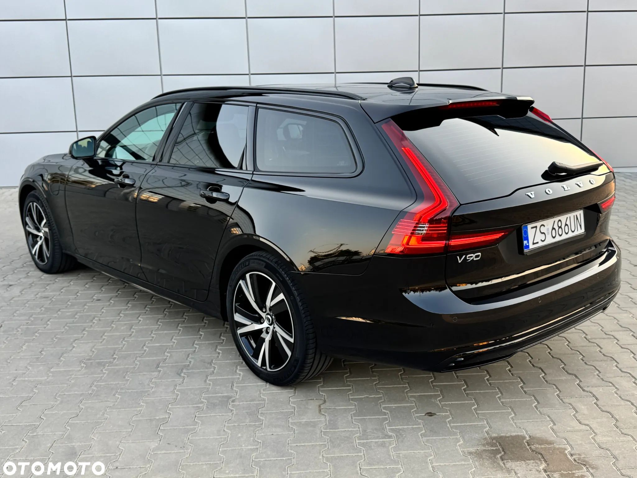 Volvo V90 T6 AWD Plug-In Hybrid Inscription Expression - 1