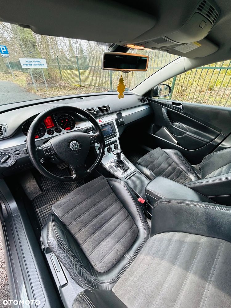 Volkswagen Passat 2.0 TDI DSG Individual Chrom - 10