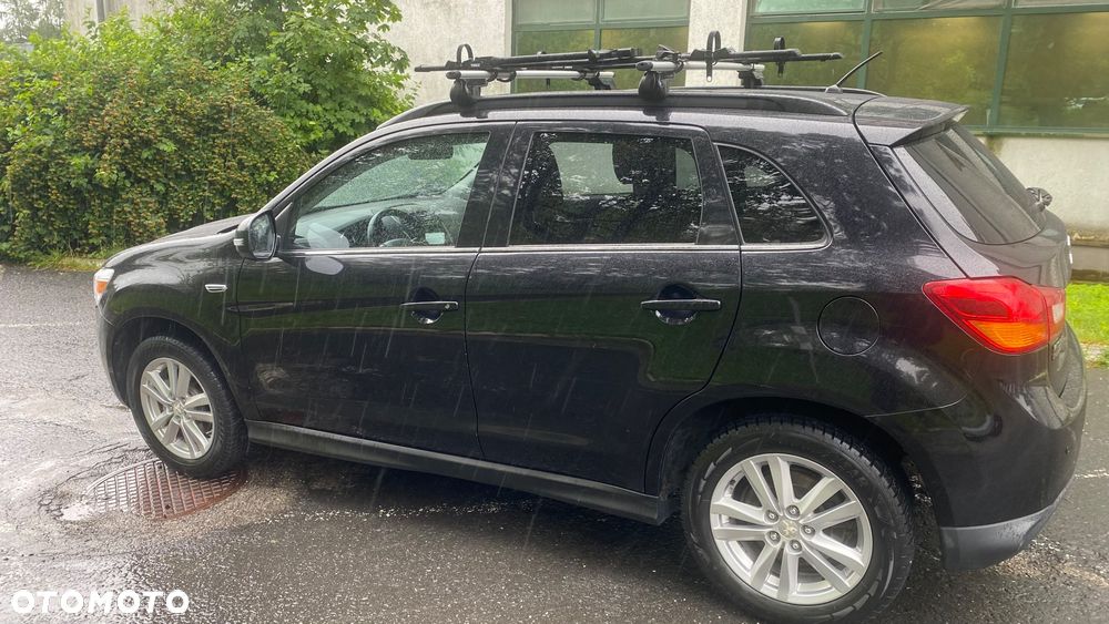 Mitsubishi ASX - 5