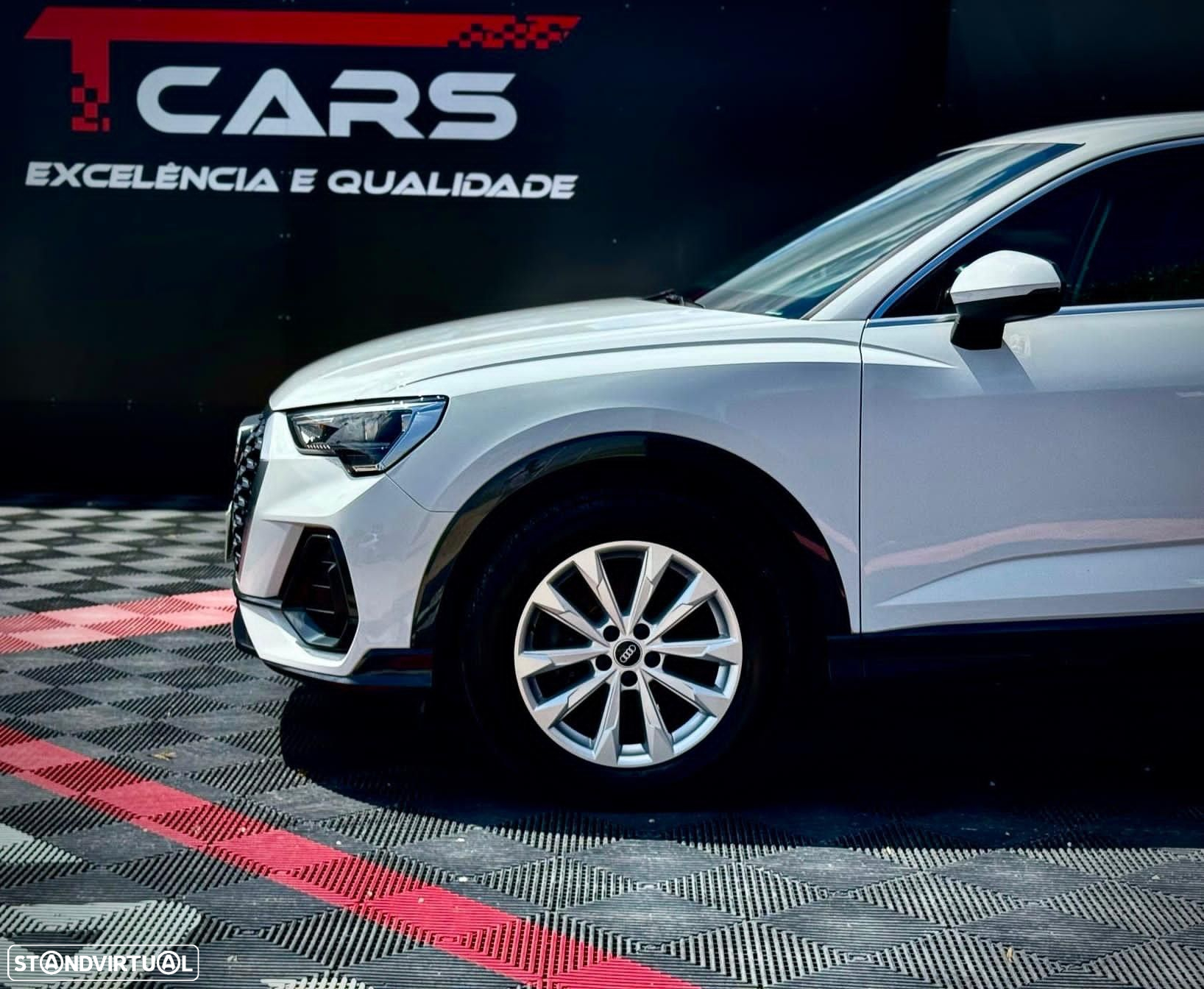 Audi Q3 Sportback - 36