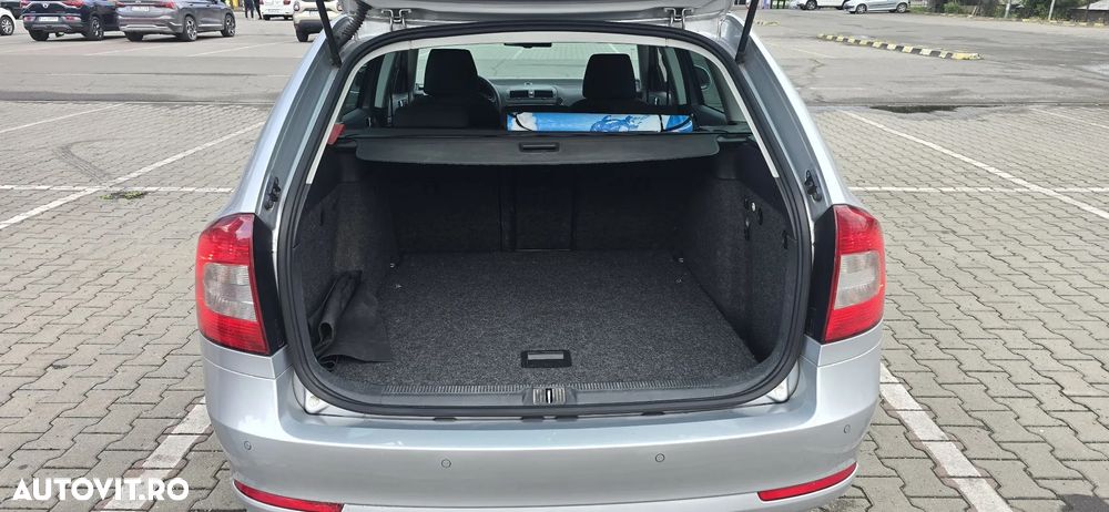 Skoda Octavia 1.6 TDI Classic - 9