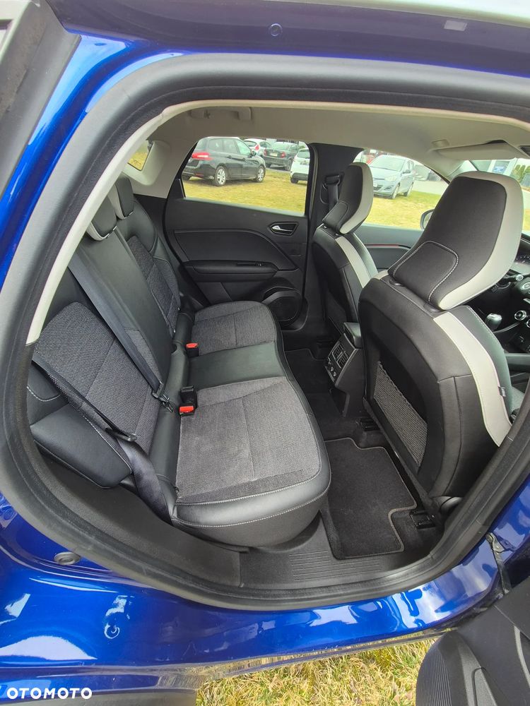 Renault Captur - 10