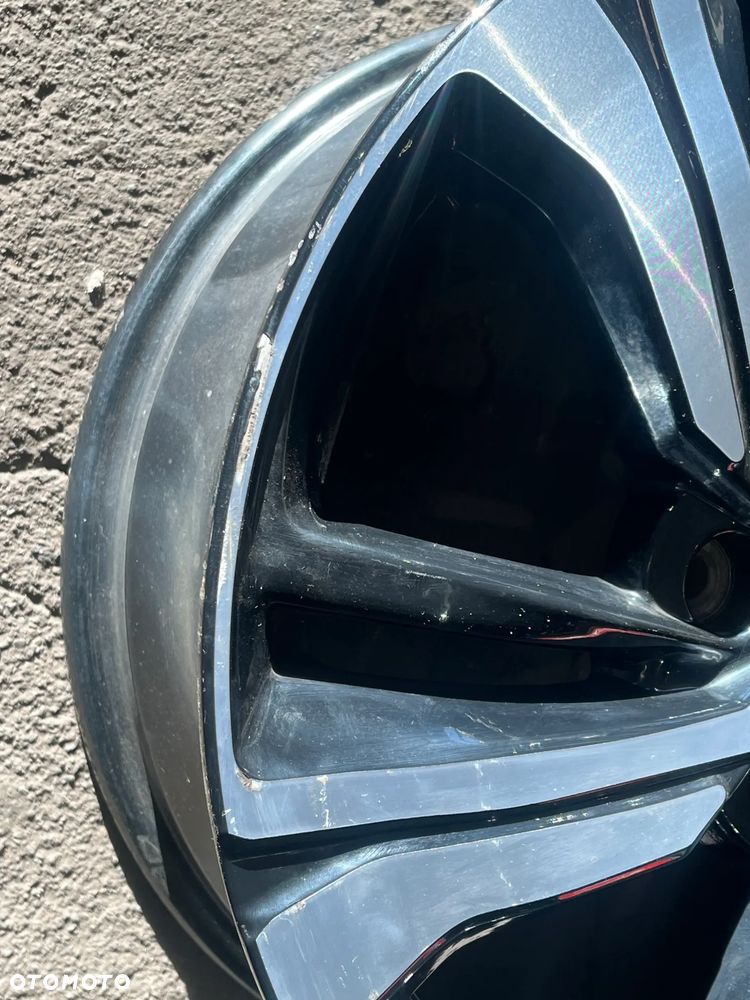 Felga Honda 5x114,3 7J x 17 ET 45 1szt. - 2