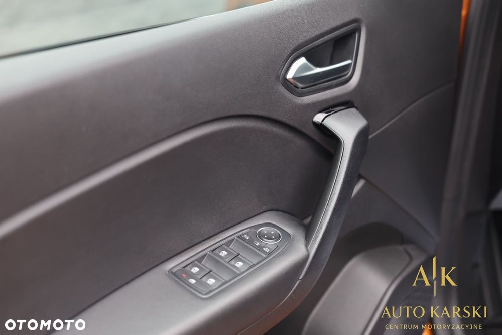 Renault Captur - 22