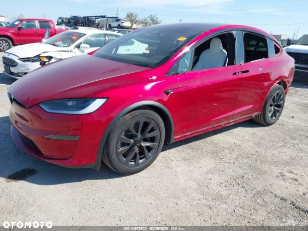 Tesla Model X - 2
