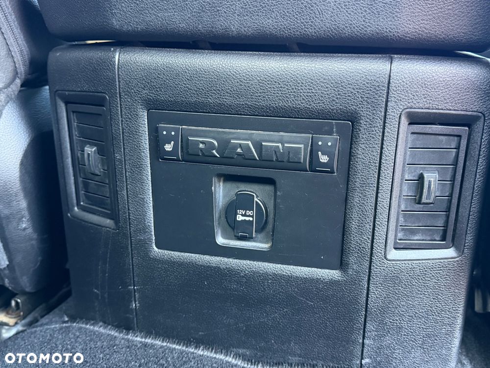 Dodge RAM 5.7 4x4 - 25