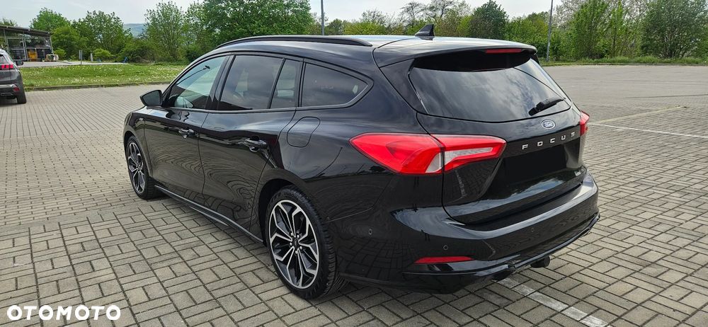 Ford Focus 1.5 EcoBoost Start-Stopp-System ST-LINE - 2