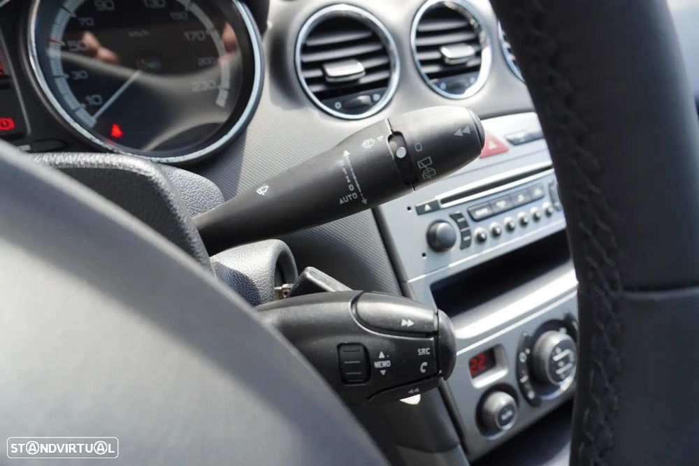Peugeot 308 SW 1.6 HDi Executive CVM6 - 17