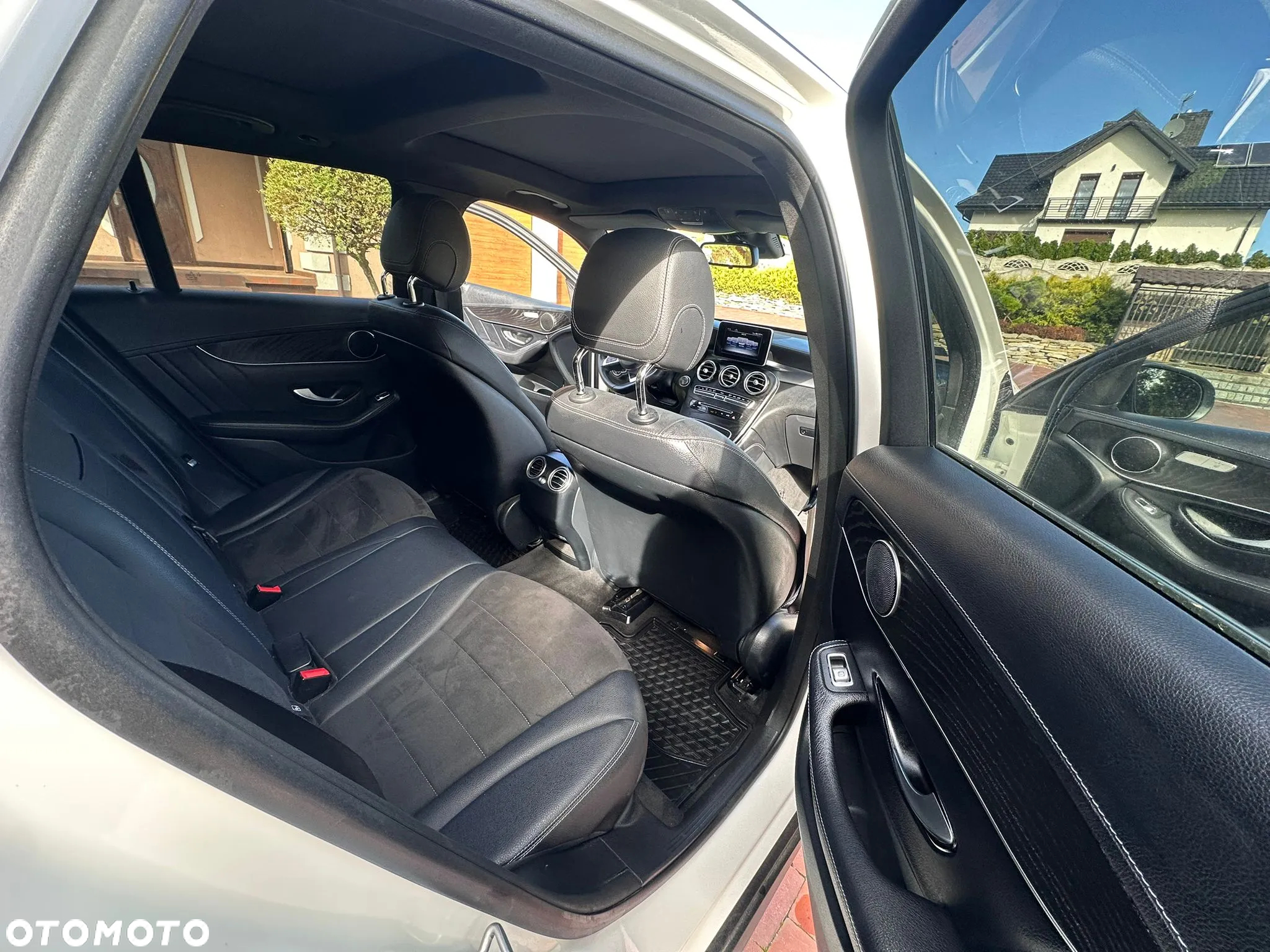 Mercedes-Benz GLC 220 d 4-Matic - 36