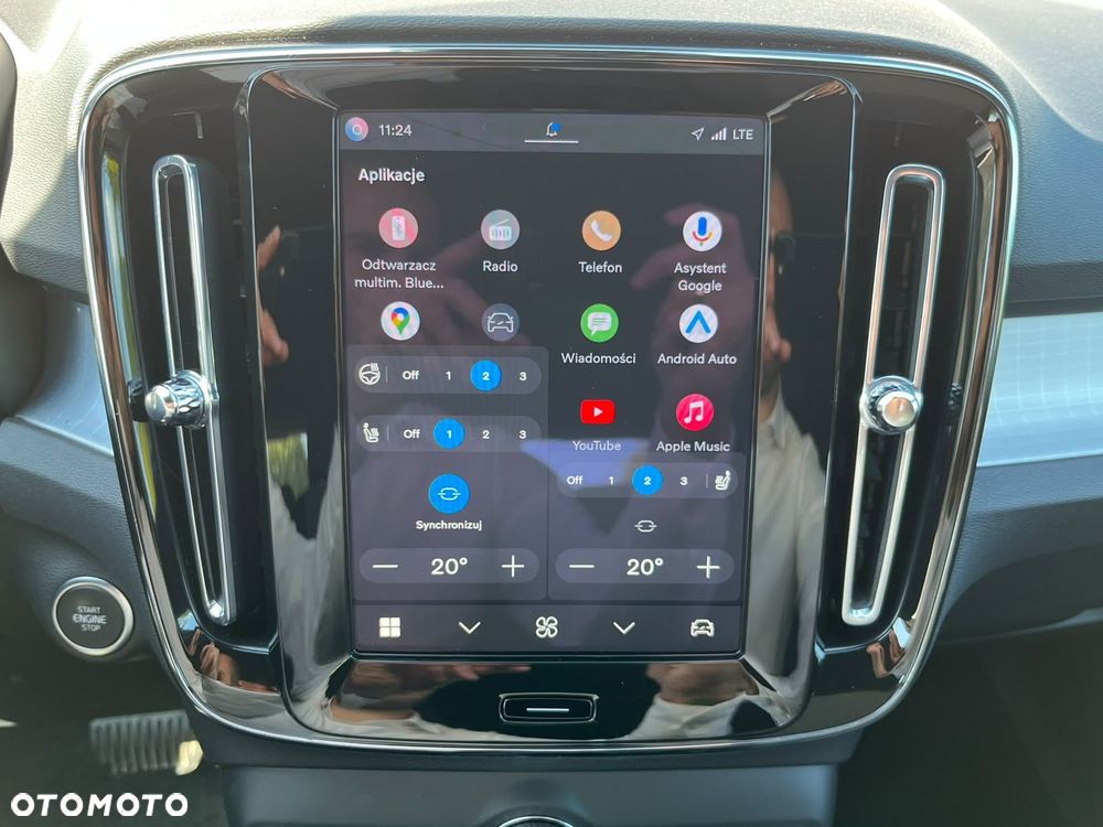 Volvo XC 40 - 24