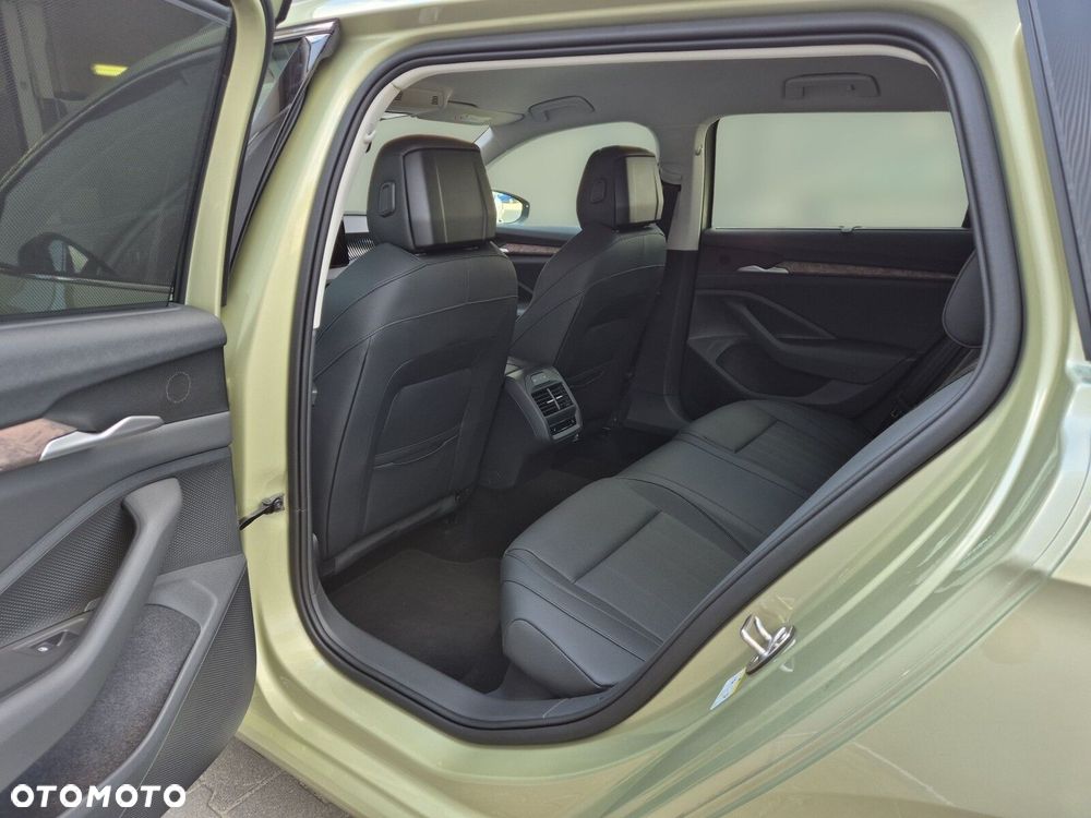 Skoda Superb - 16