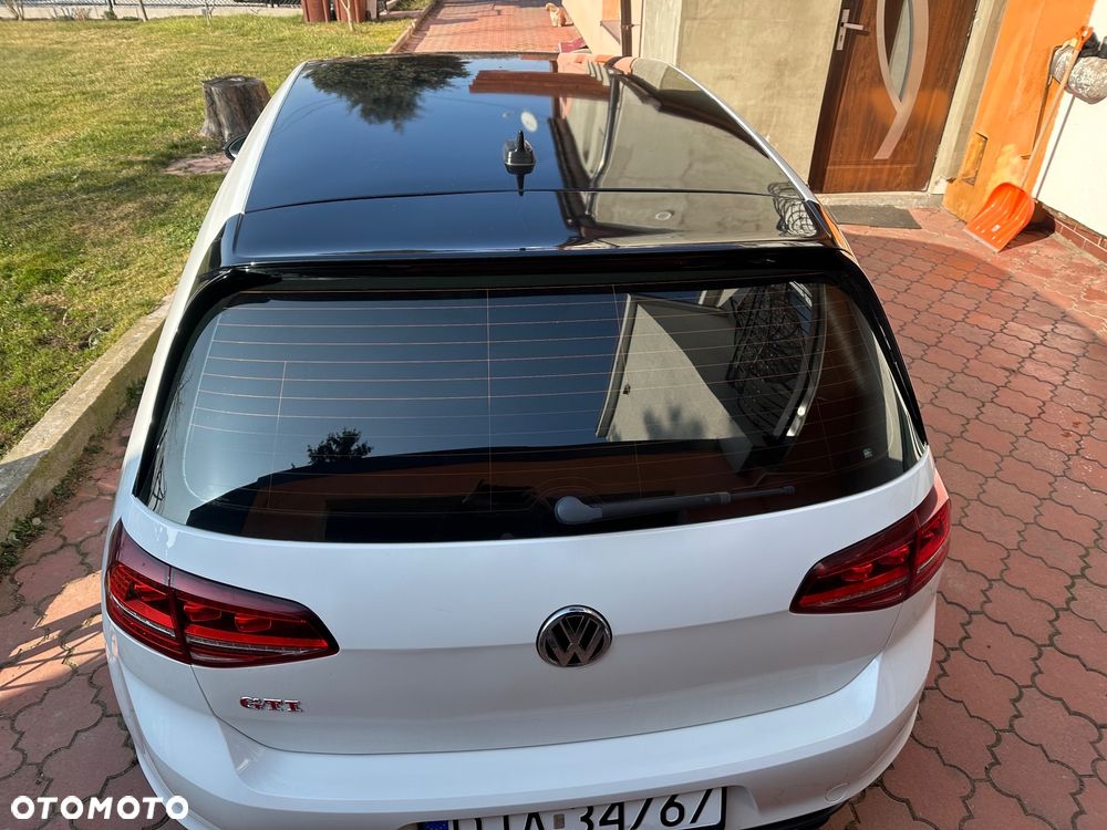 Volkswagen Golf Cabrio GTI DSG - 13