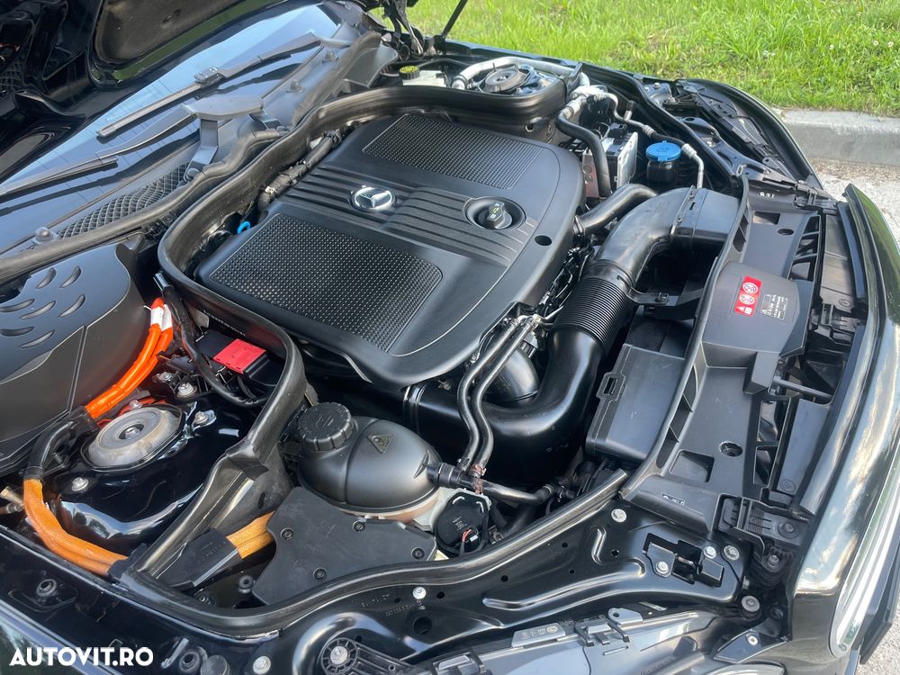 Mercedes-Benz E 300 BlueTEC Aut - 2