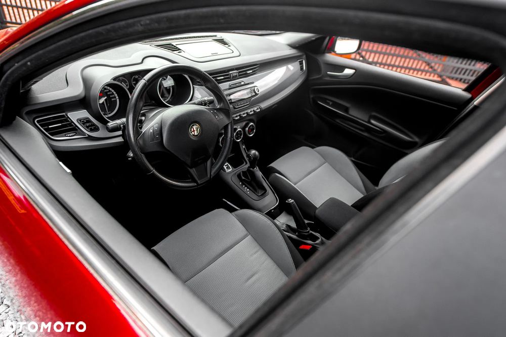 Alfa Romeo Giulietta 1.4 TB 16V Multiair TCT Collezione - 16